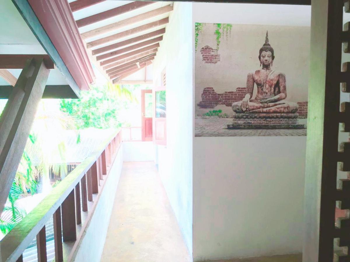 Gunas Guest House Bentota Extérieur photo