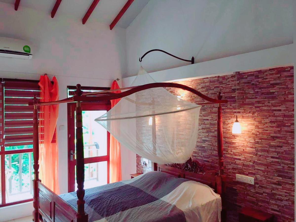 Gunas Guest House Bentota Extérieur photo