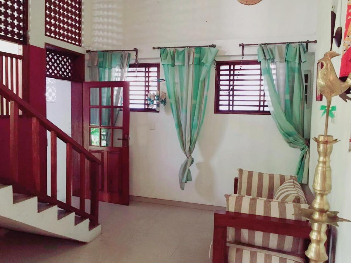 Gunas Guest House Bentota Extérieur photo