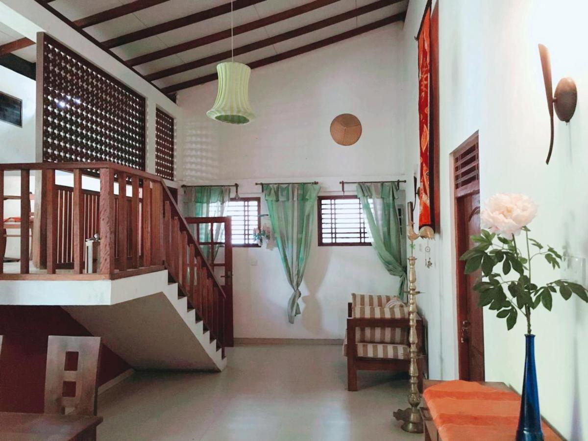 Gunas Guest House Bentota Extérieur photo