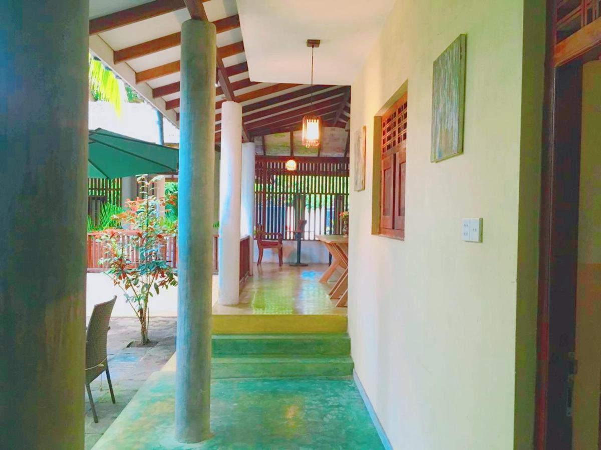 Gunas Guest House Bentota Extérieur photo